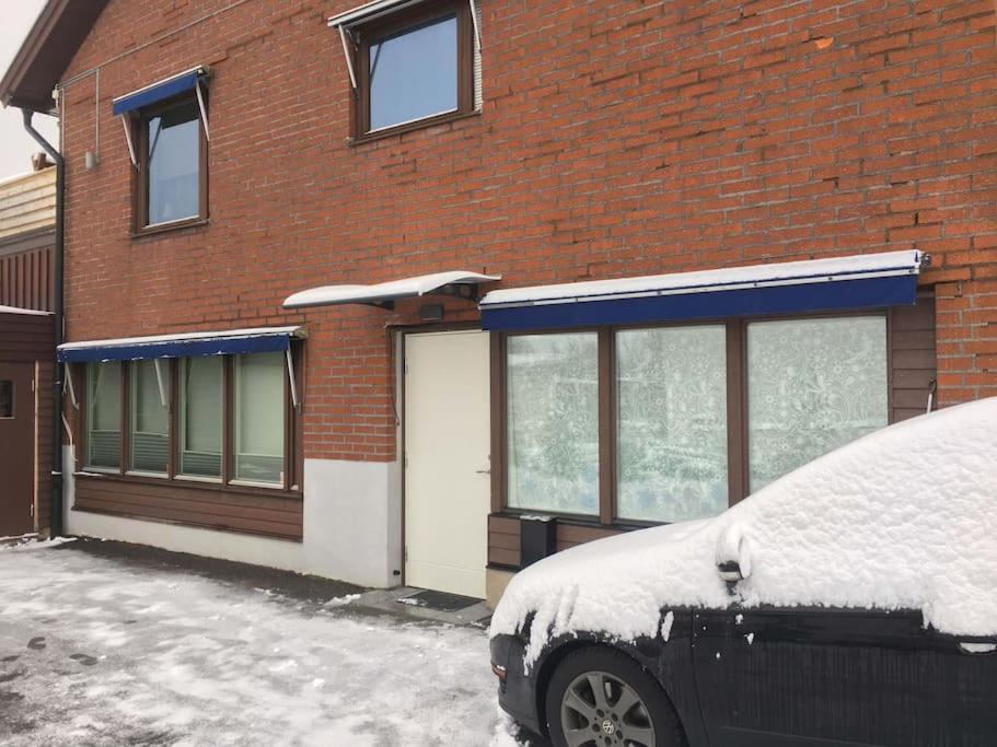 Laegenhet Pa Landet Naera Stan Apartment Jonsered Exterior photo